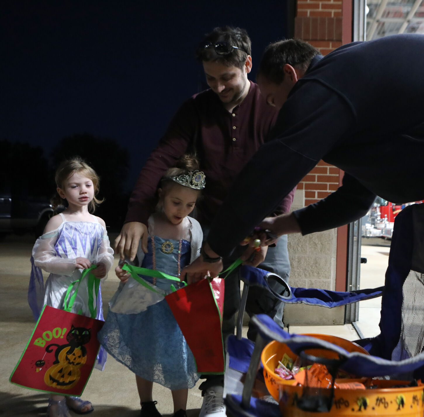 Layna and Jillian Barton trick-or-treat